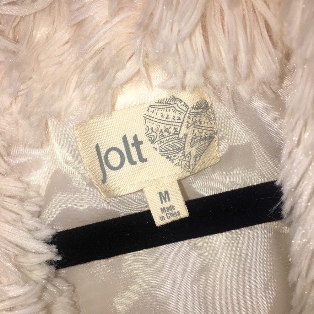 JOLT Faux Fur Vest - Picture 4 of 6